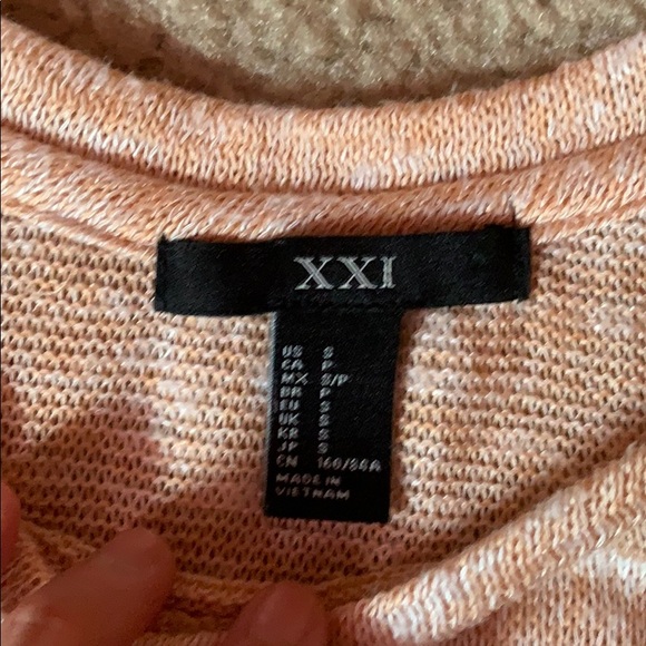 Sweater - Picture 2 of 3